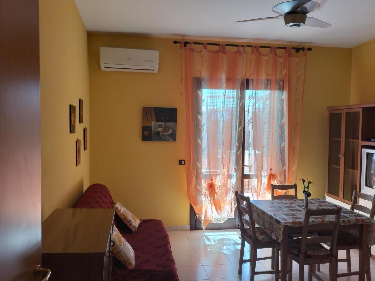 Casa Vacanza Da Rosa Letojanni Exterior photo